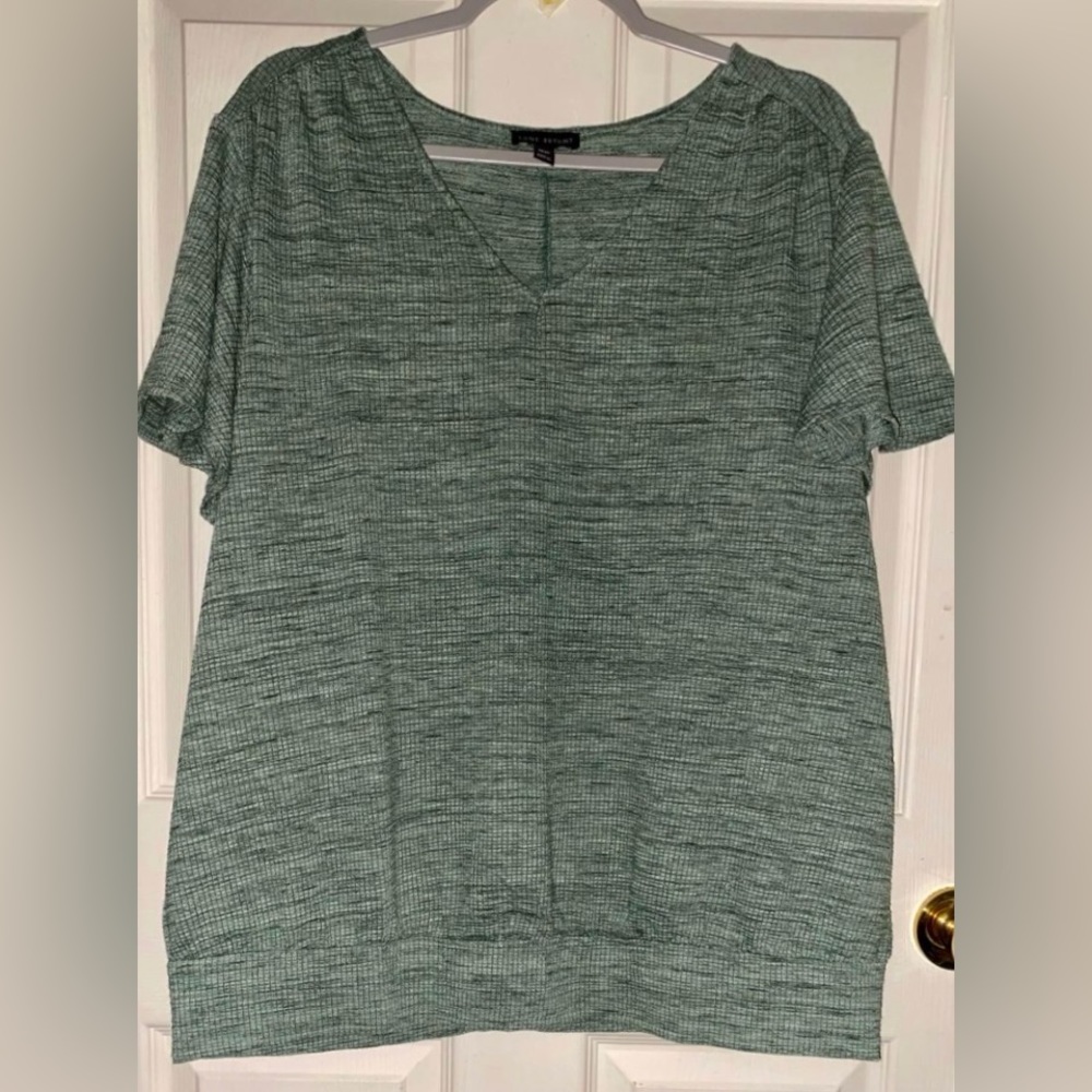 Women’s Sz 18/20 Lane Bryant Blouse